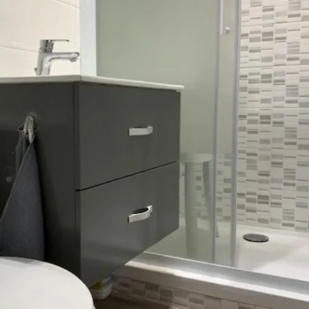 Joli T2 Rez-de-jardin Avec Piscine Et Parking - Fr-1-607-110 Сasa de vacaciones